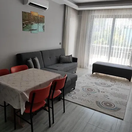 Apartment Havuz Manzarali